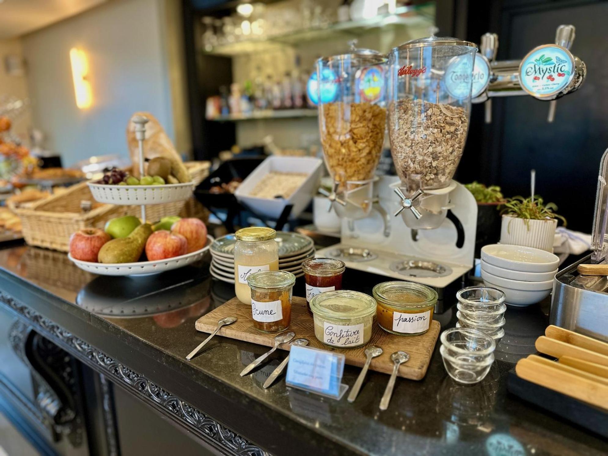 Logis Hotel & Restaurant Le Vert Bocage Franqueville-Saint-Pierre Luaran gambar