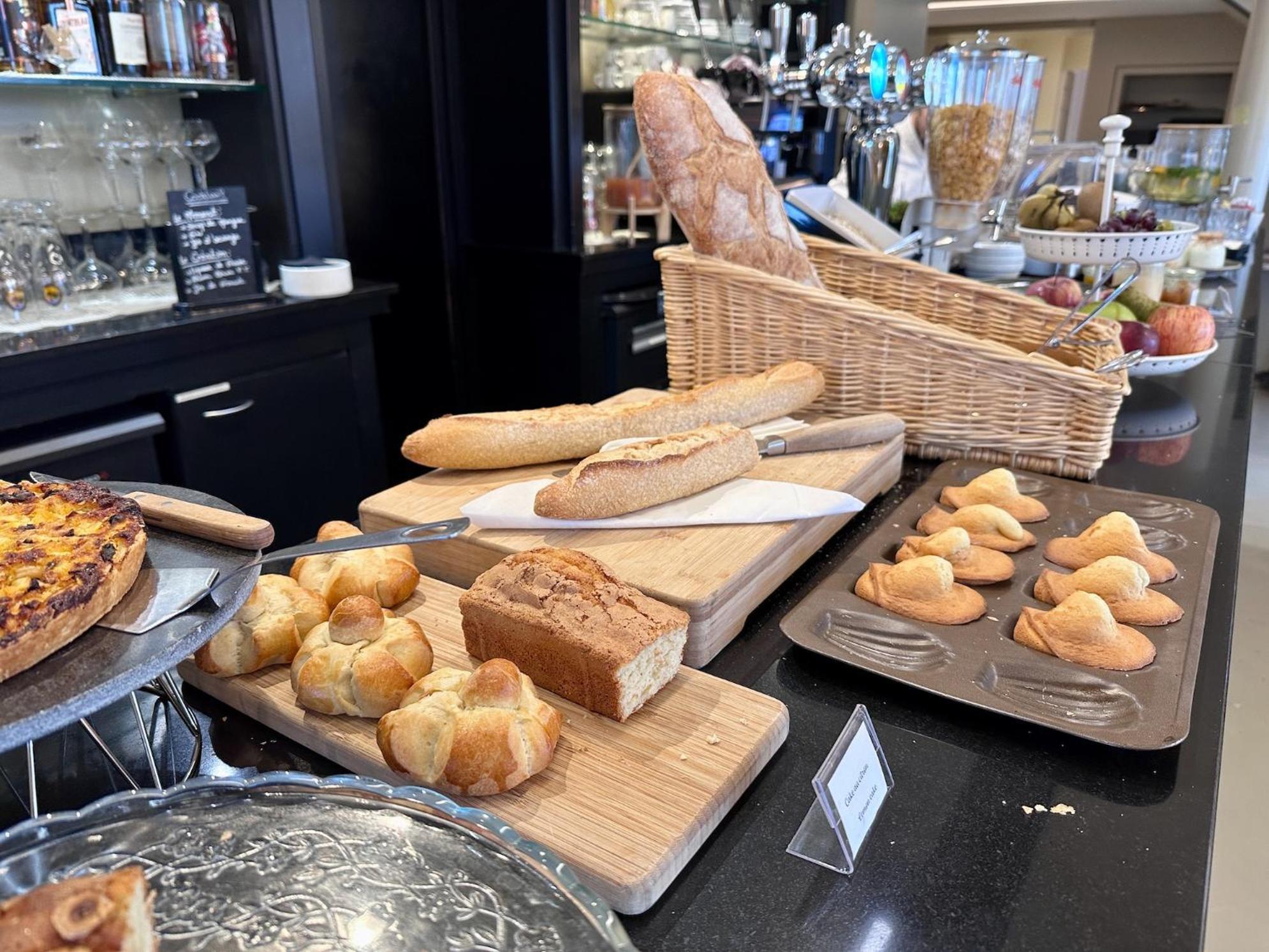 Logis Hotel & Restaurant Le Vert Bocage Franqueville-Saint-Pierre Luaran gambar